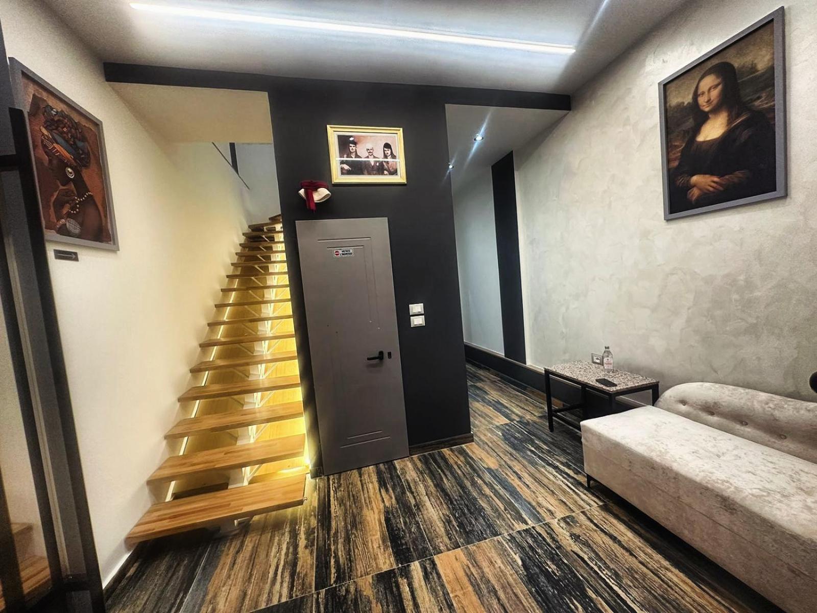 Hotel Europa Круя Экстерьер фото